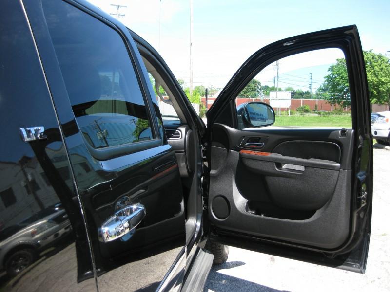 CHEVROLET SUBURBAN 2013 CHEVROLET SUBURBAN 1GNSKJE78DR133967
