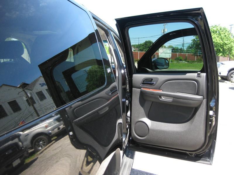 CHEVROLET SUBURBAN 2013 CHEVROLET SUBURBAN 1GNSKJE78DR133967