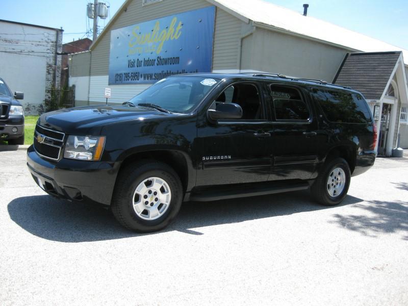 CHEVROLET SUBURBAN 2013 CHEVROLET SUBURBAN 1GNSKJE78DR133967