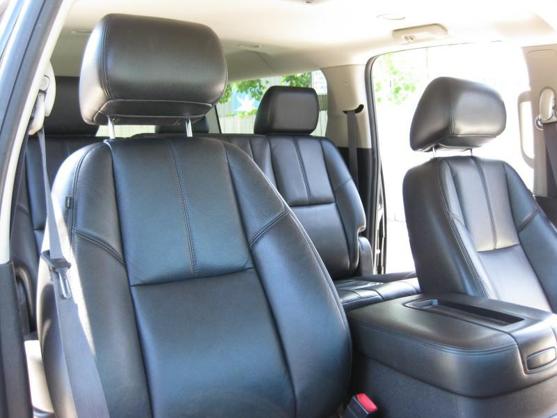 CHEVROLET SUBURBAN 2013 CHEVROLET SUBURBAN 1GNSKJE78DR133967