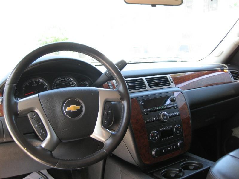 CHEVROLET SUBURBAN 2013 CHEVROLET SUBURBAN 1GNSKJE78DR133967