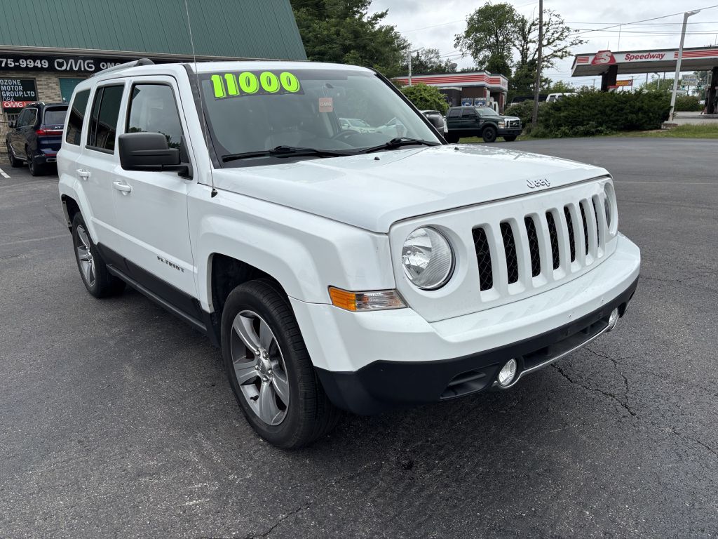 Photo 3 of this JEEP PATRIOT