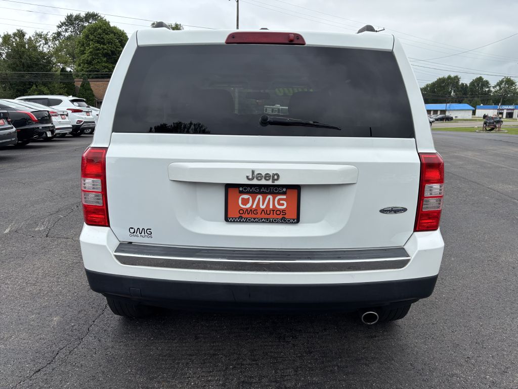 Photo 6 of this JEEP PATRIOT