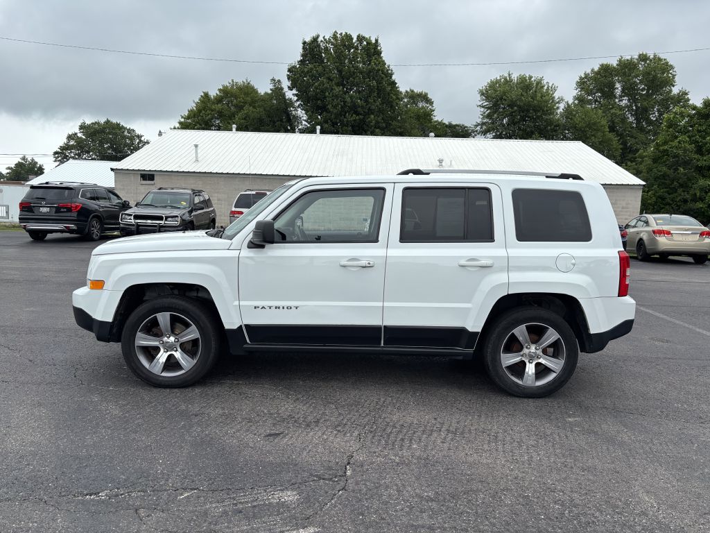 Photo 8 of this JEEP PATRIOT