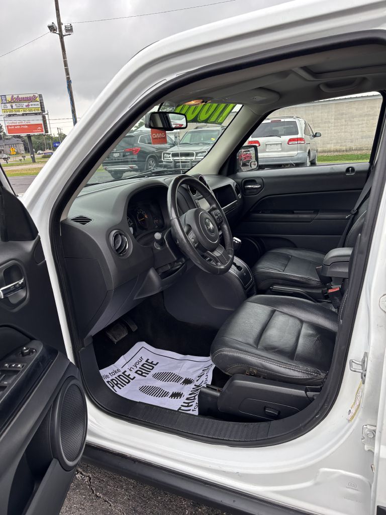 Photo 9 of this JEEP PATRIOT