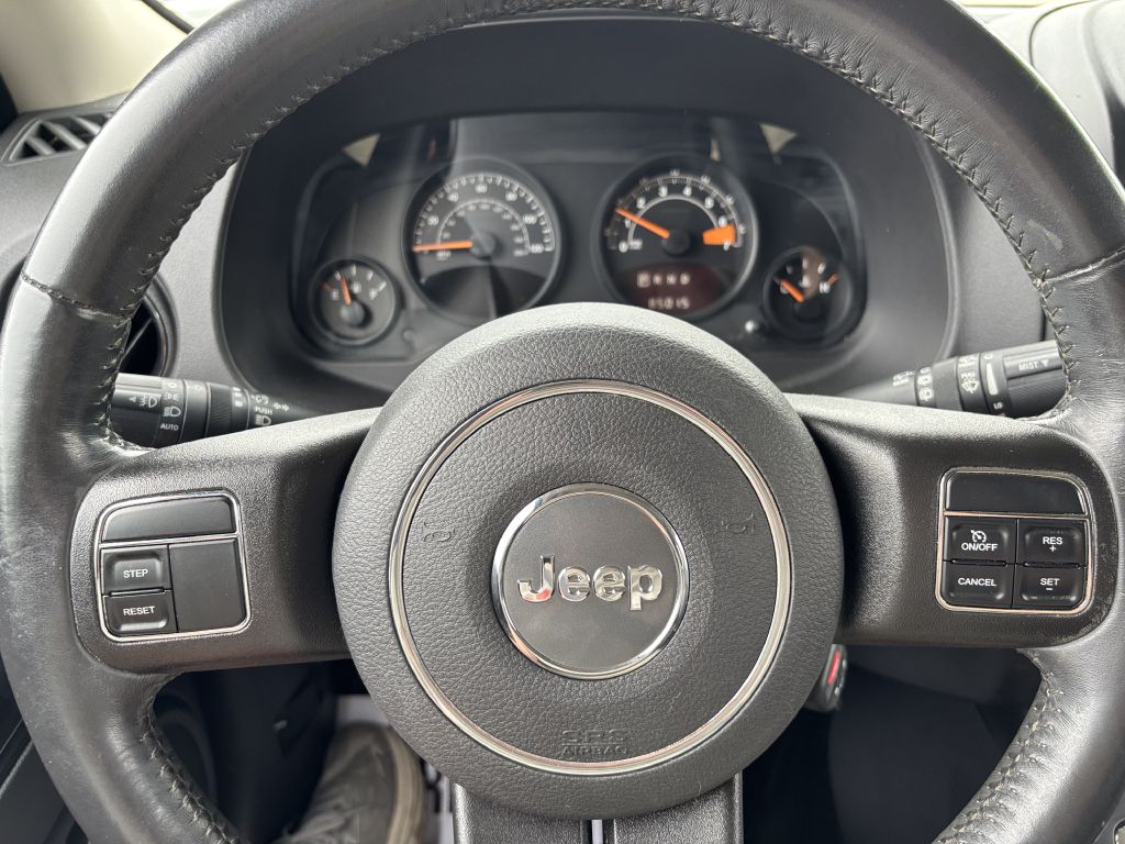 Photo 15 of this JEEP PATRIOT