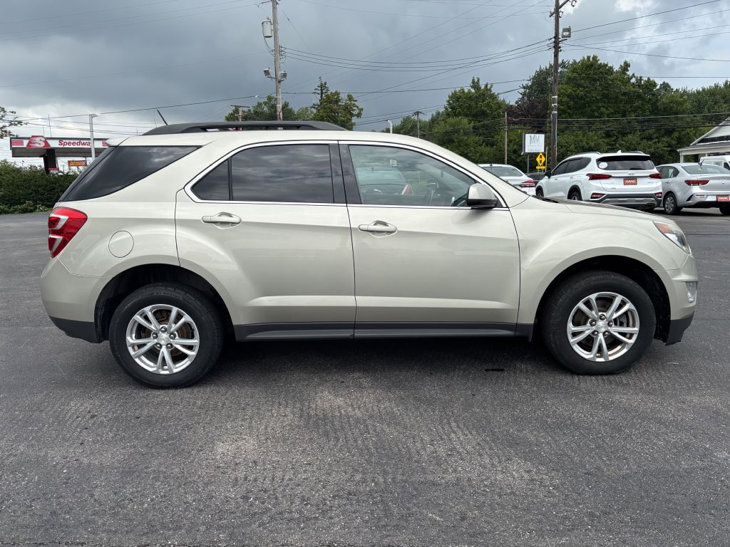 Photo 4 of this CHEVROLET EQUINOX