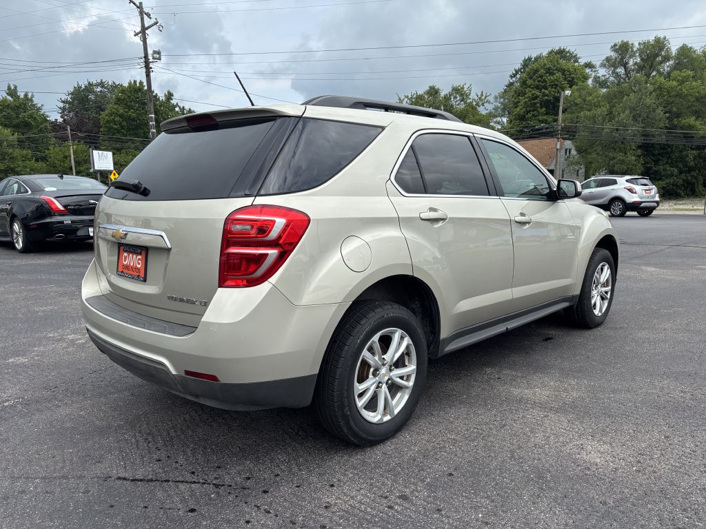 Photo 5 of this CHEVROLET EQUINOX