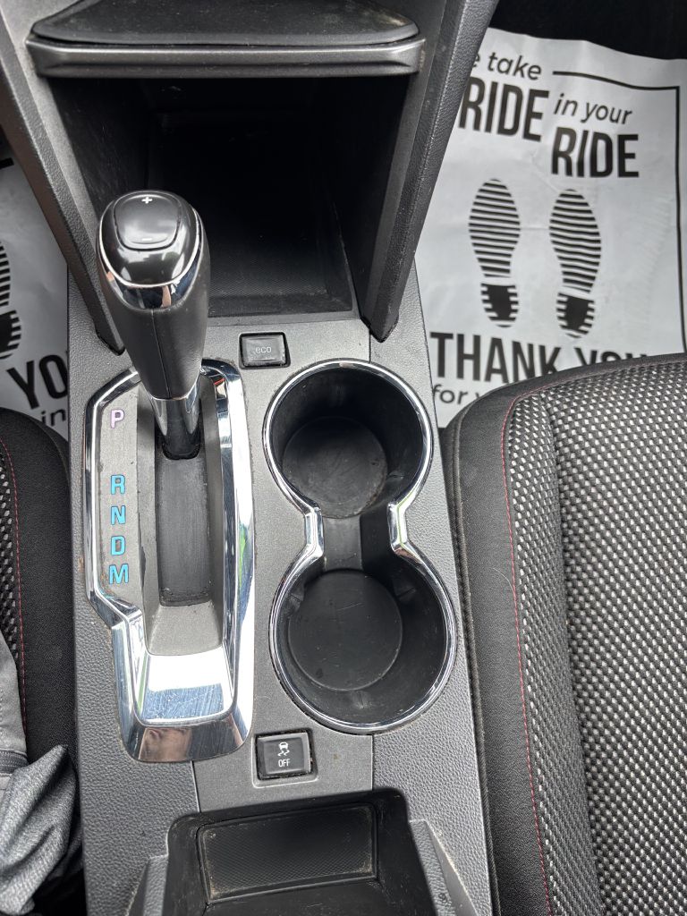 Photo 17 of this CHEVROLET EQUINOX