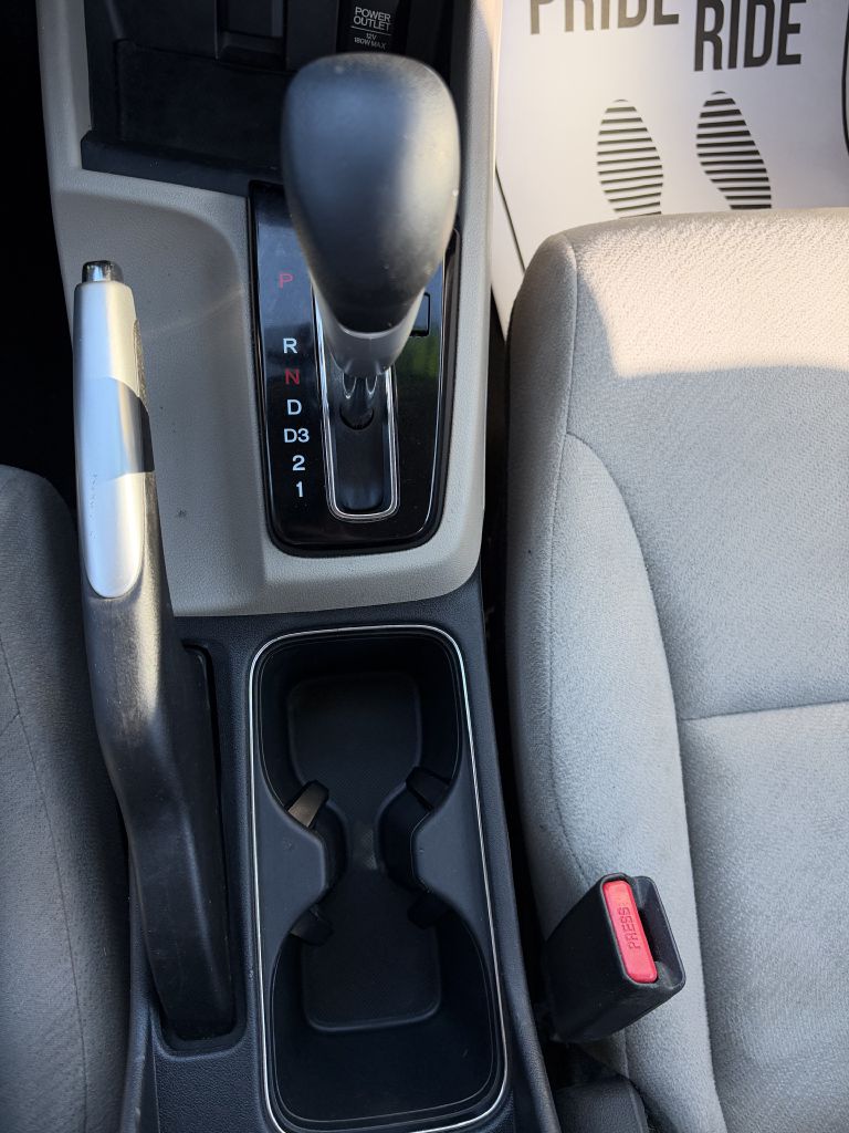 Photo 16 of this HONDA CIVIC