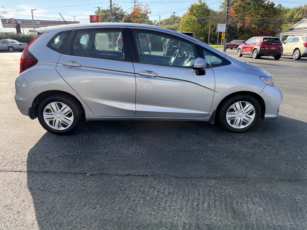 Photo 4 of this HONDA FIT