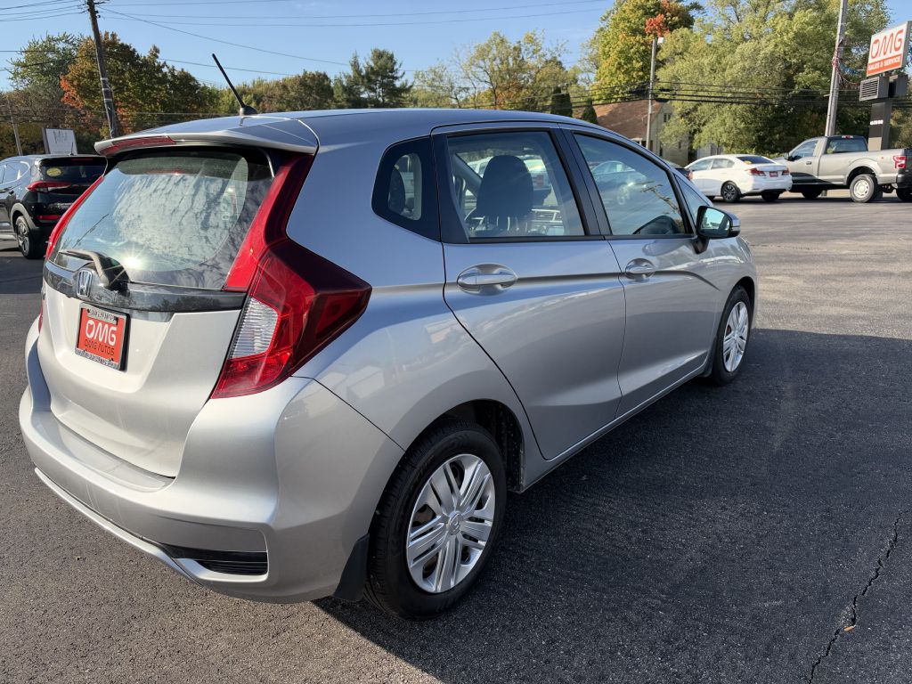 Photo 5 of this HONDA FIT