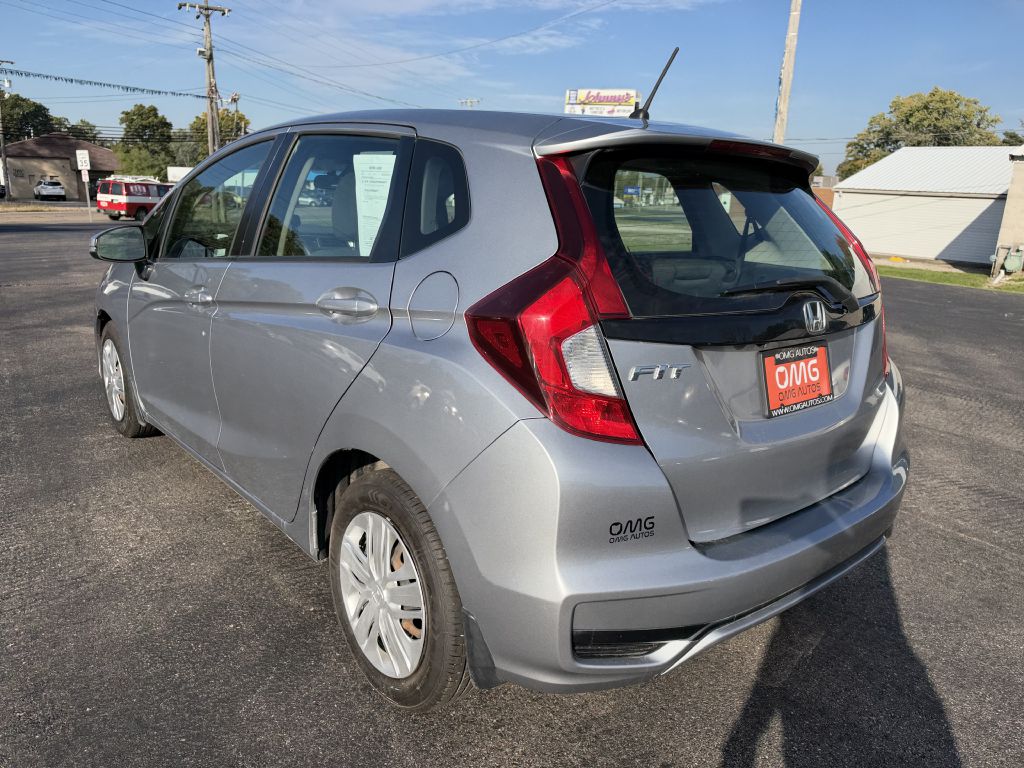 Photo 7 of this HONDA FIT