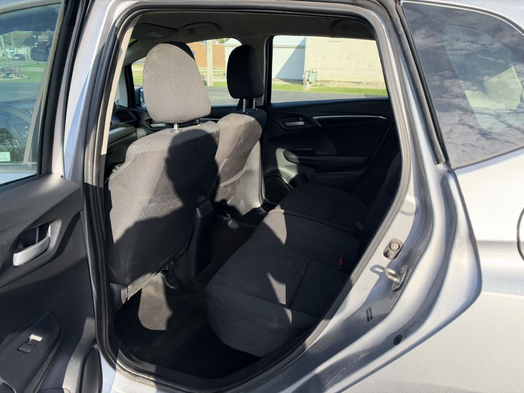 Photo 10 of this HONDA FIT