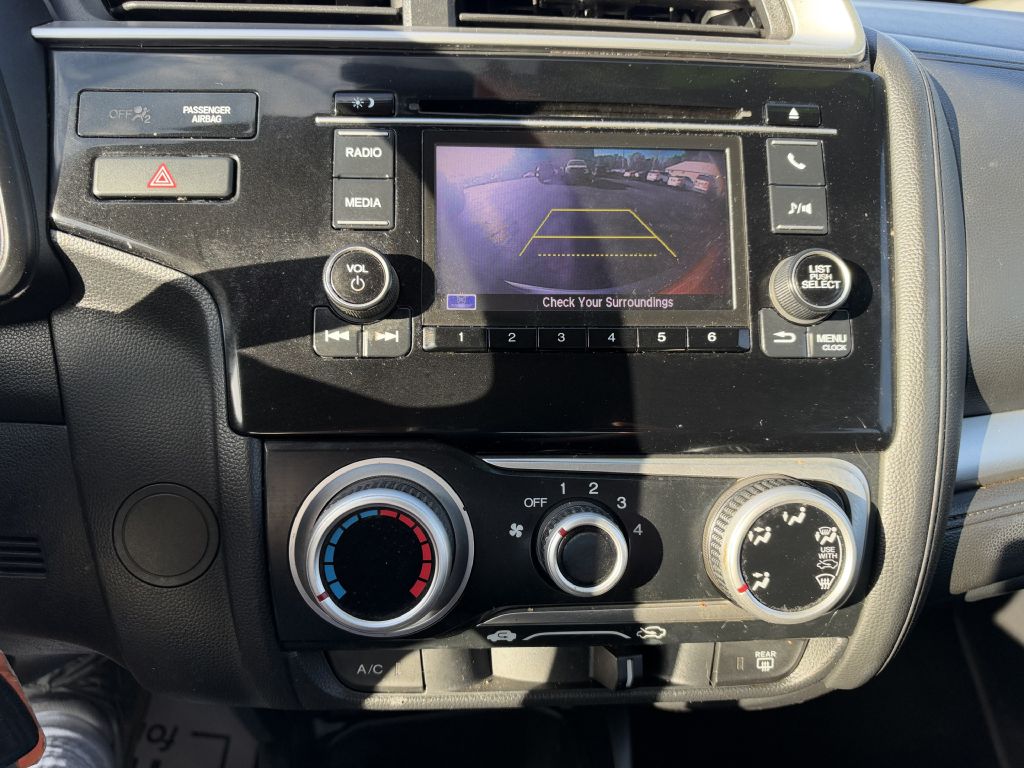 Photo 17 of this HONDA FIT