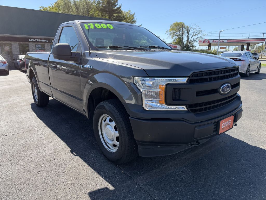 Photo 3 of this FORD F150