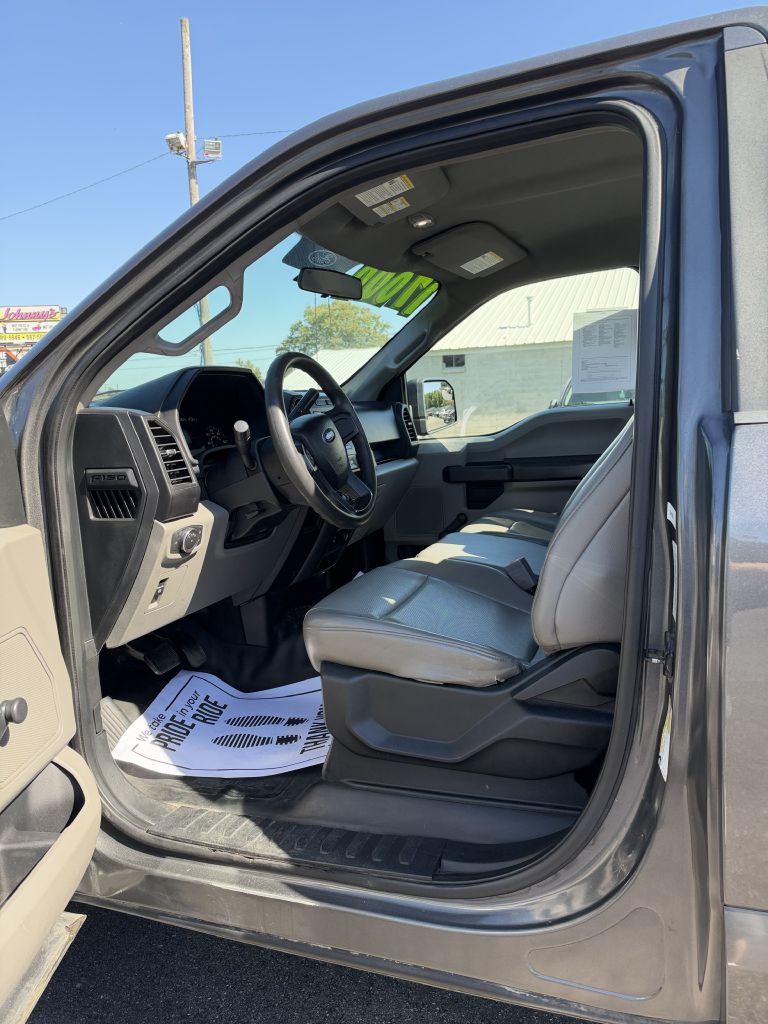 Photo 9 of this FORD F150