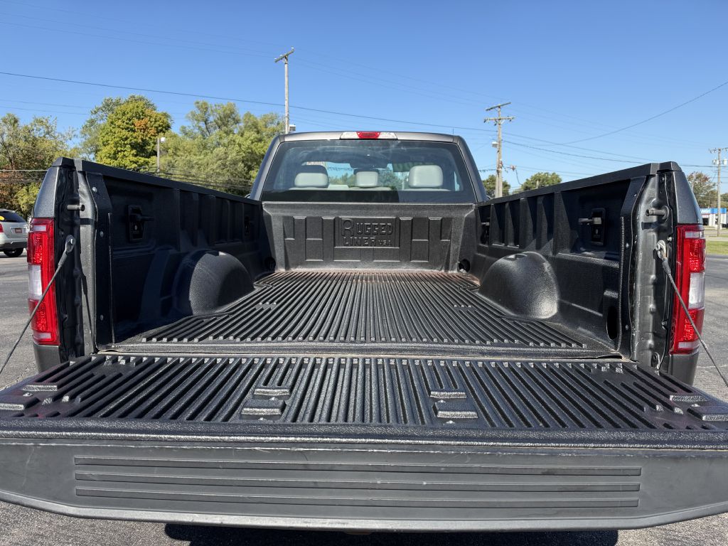 Photo 11 of this FORD F150