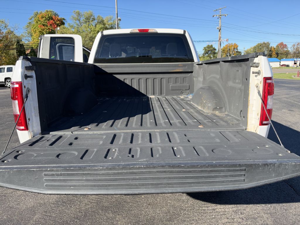 Photo 11 of this FORD F150