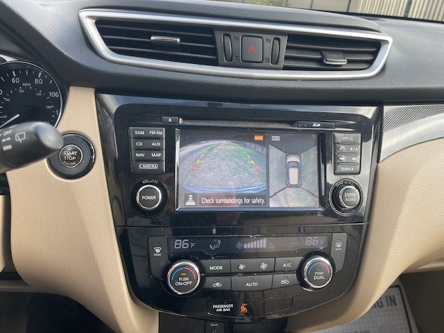 Photo 19 of this NISSAN ROGUE