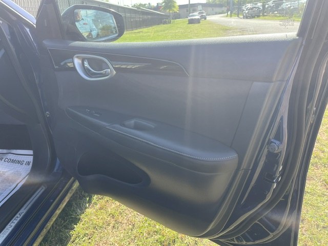 Photo 15 of this NISSAN SENTRA