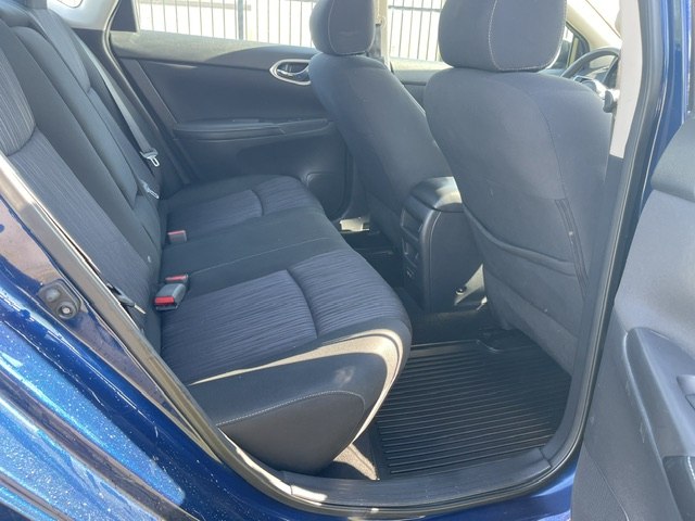Photo 16 of this NISSAN SENTRA