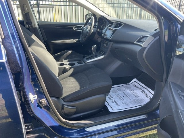 Photo 14 of this NISSAN SENTRA