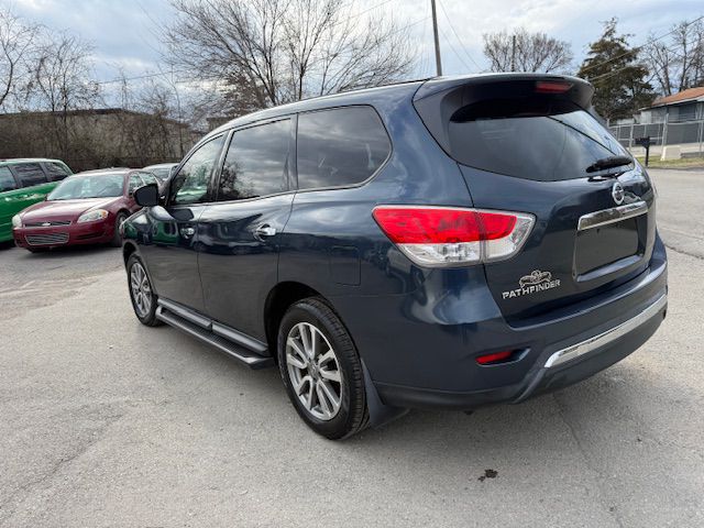 Photo 6 of this NISSAN PATHFINDER