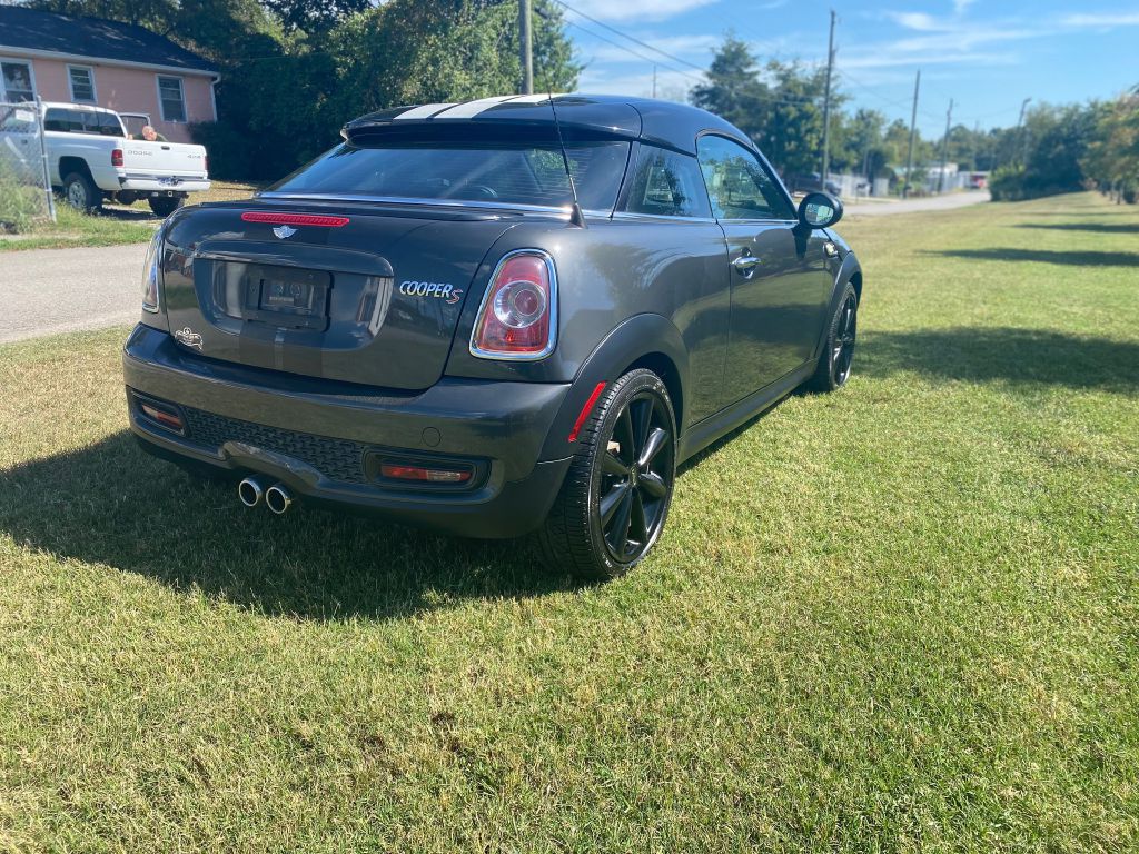 Photo 4 of this MINI COOPER COUPE