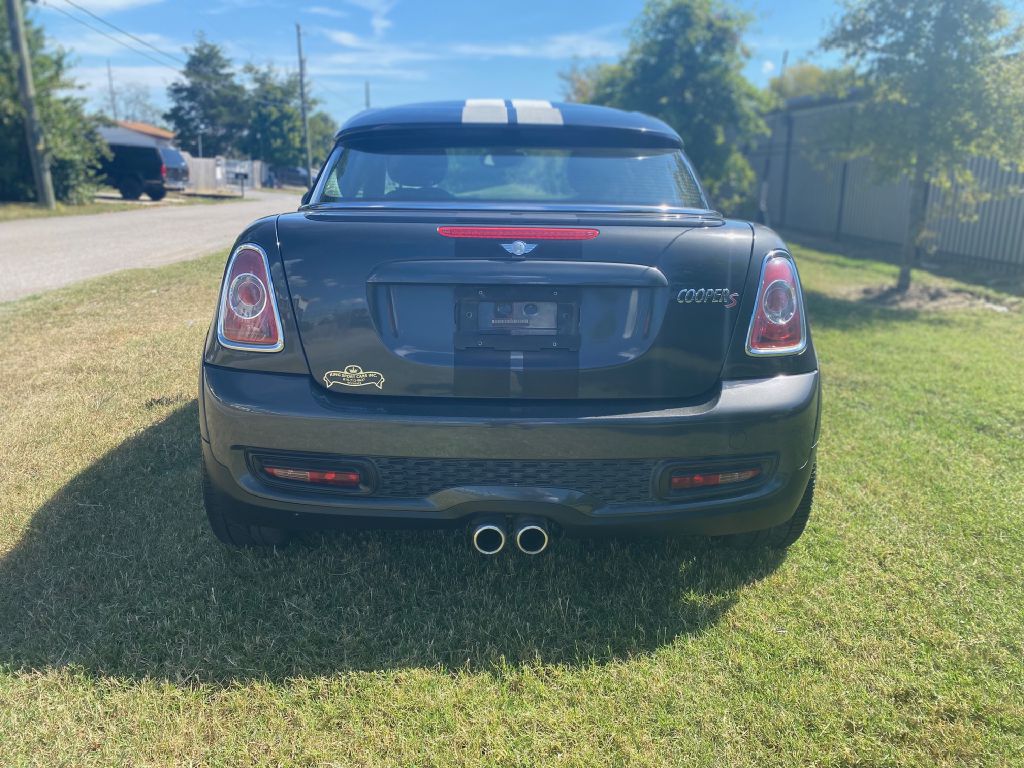 Photo 5 of this MINI COOPER COUPE
