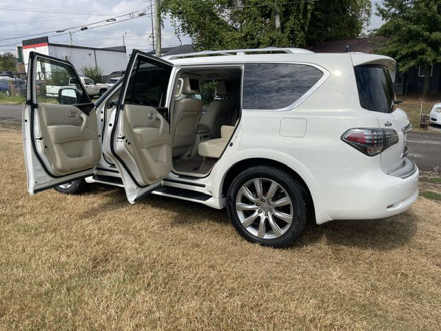 Photo 7 of this INFINITI QX80