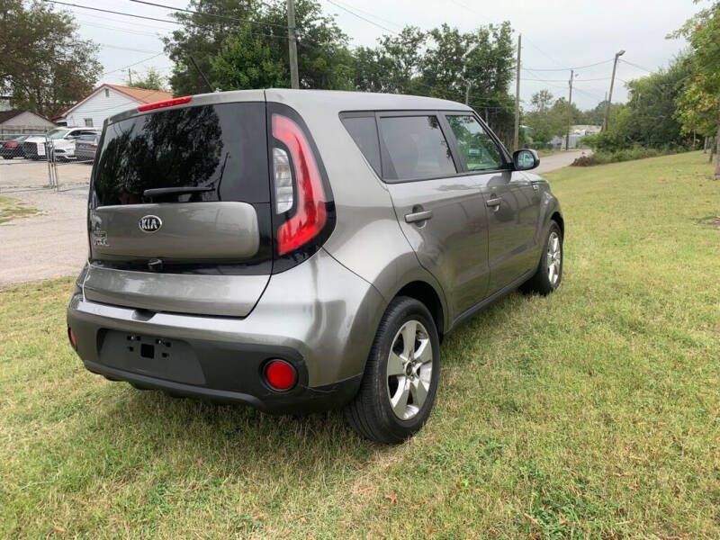 Photo 4 of this KIA SOUL