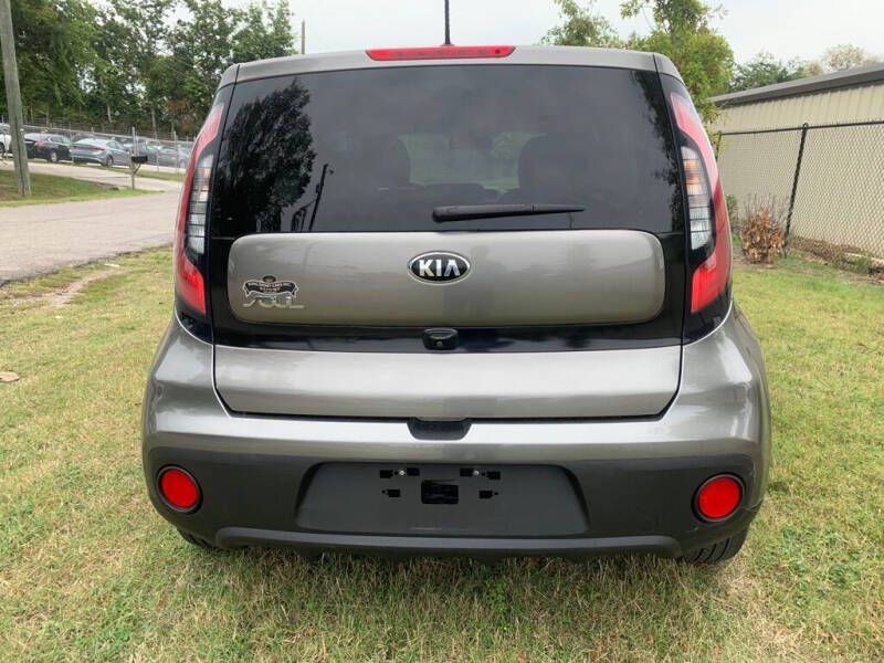 Photo 5 of this KIA SOUL