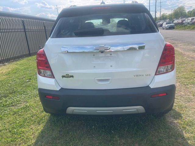 Photo 5 of this CHEVROLET TRAX