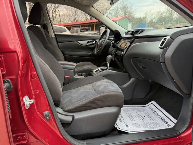 Photo 14 of this NISSAN ROGUE