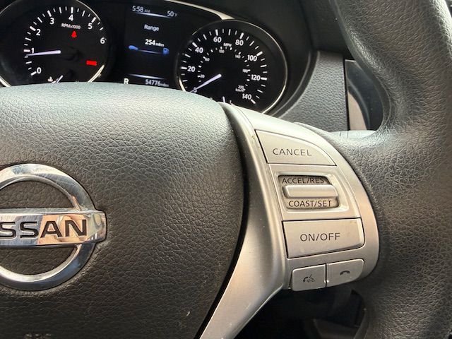 Photo 19 of this NISSAN ROGUE