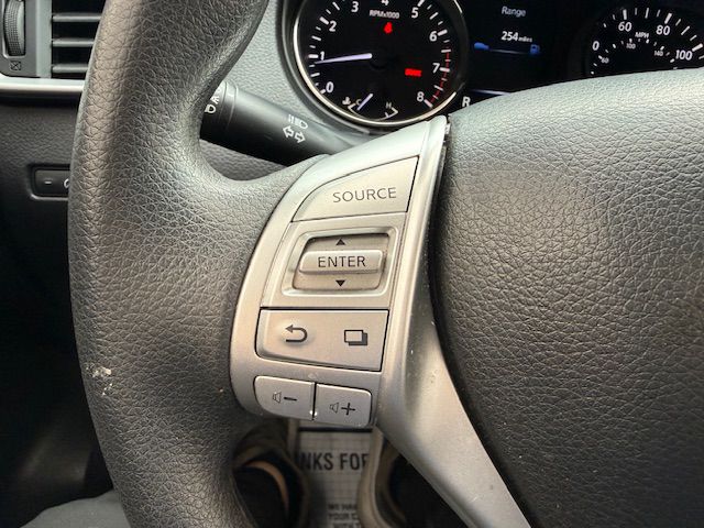 Photo 20 of this NISSAN ROGUE