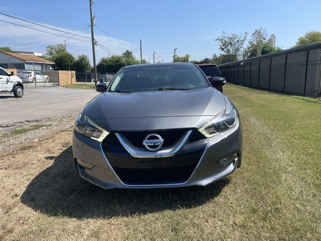 Photo 2 of this NISSAN MAXIMA