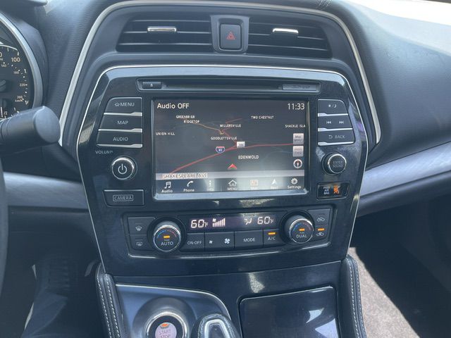 Photo 19 of this NISSAN MAXIMA