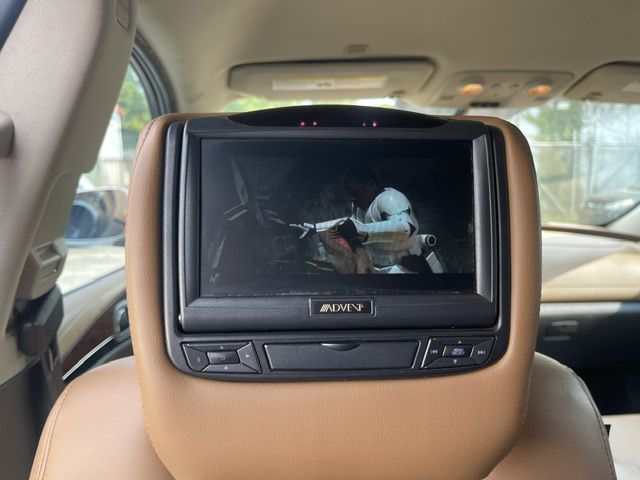 Photo 23 of this BUICK ENCLAVE