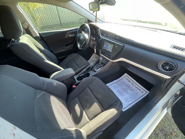 Photo 11 of this TOYOTA COROLLA IM