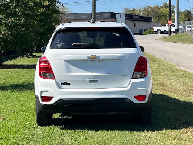 Photo 6 of this CHEVROLET TRAX