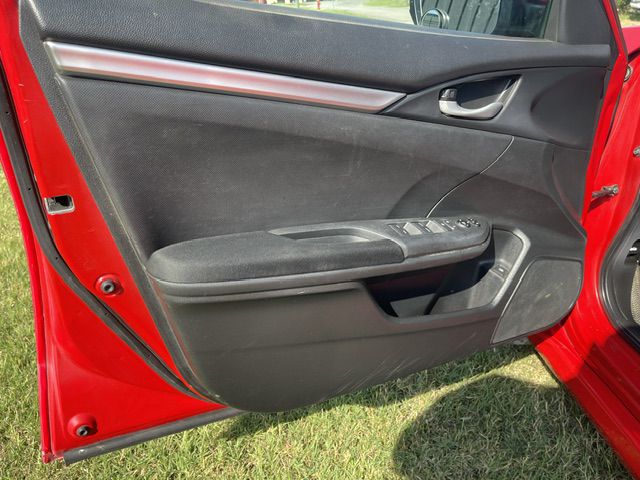 Photo 11 of this HONDA CIVIC
