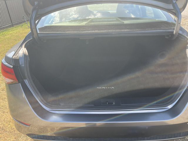 Photo 8 of this NISSAN SENTRA