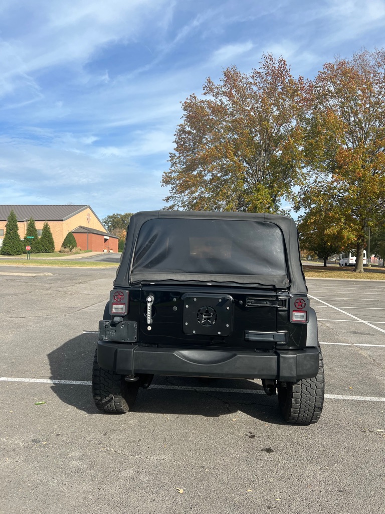 Photo 7 of this JEEP WRANGLER
