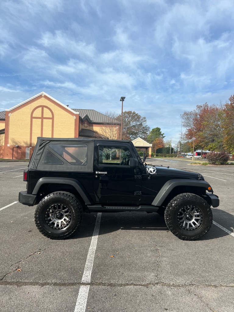 Photo 5 of this JEEP WRANGLER