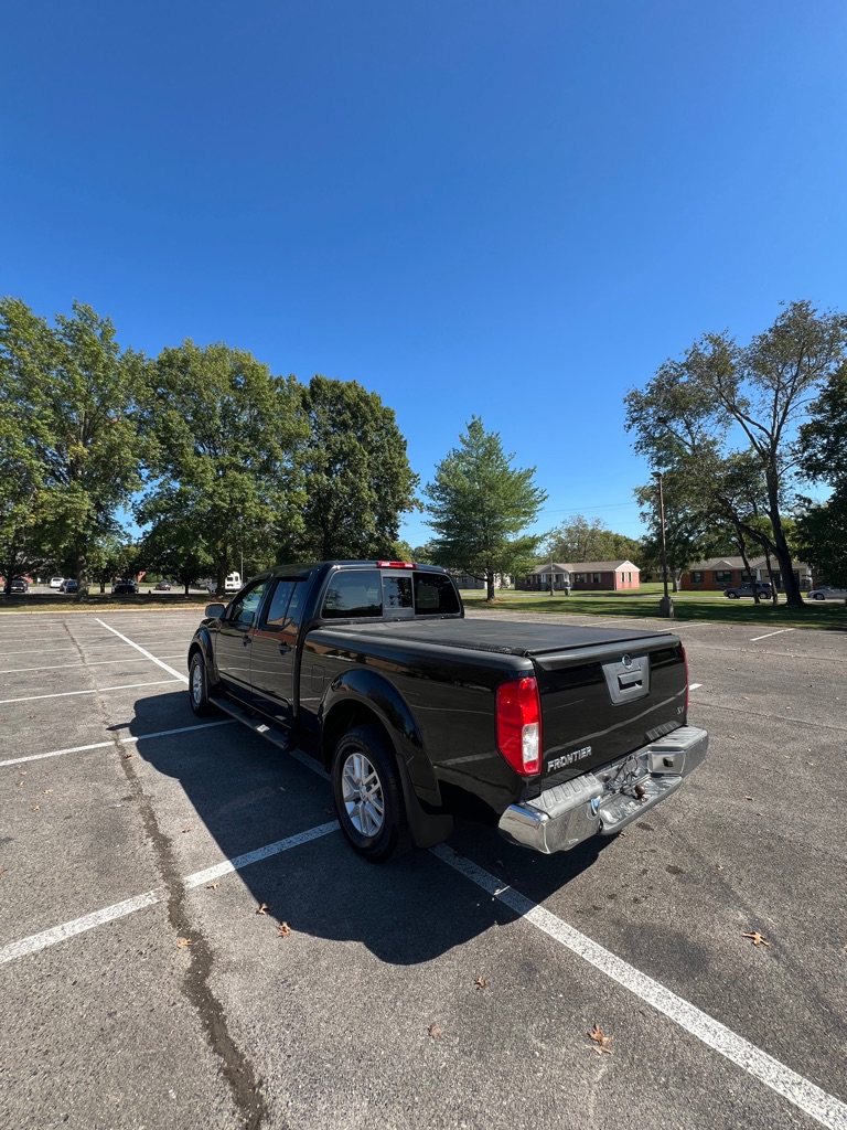 Photo 8 of this NISSAN FRONTIER