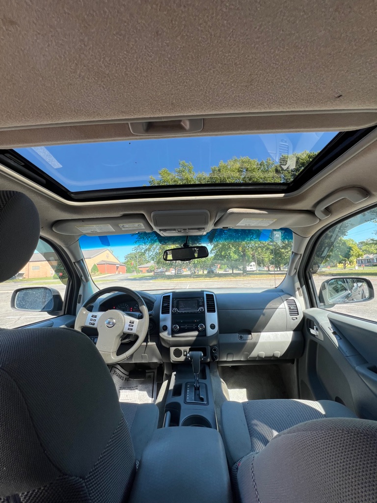 Photo 10 of this NISSAN FRONTIER