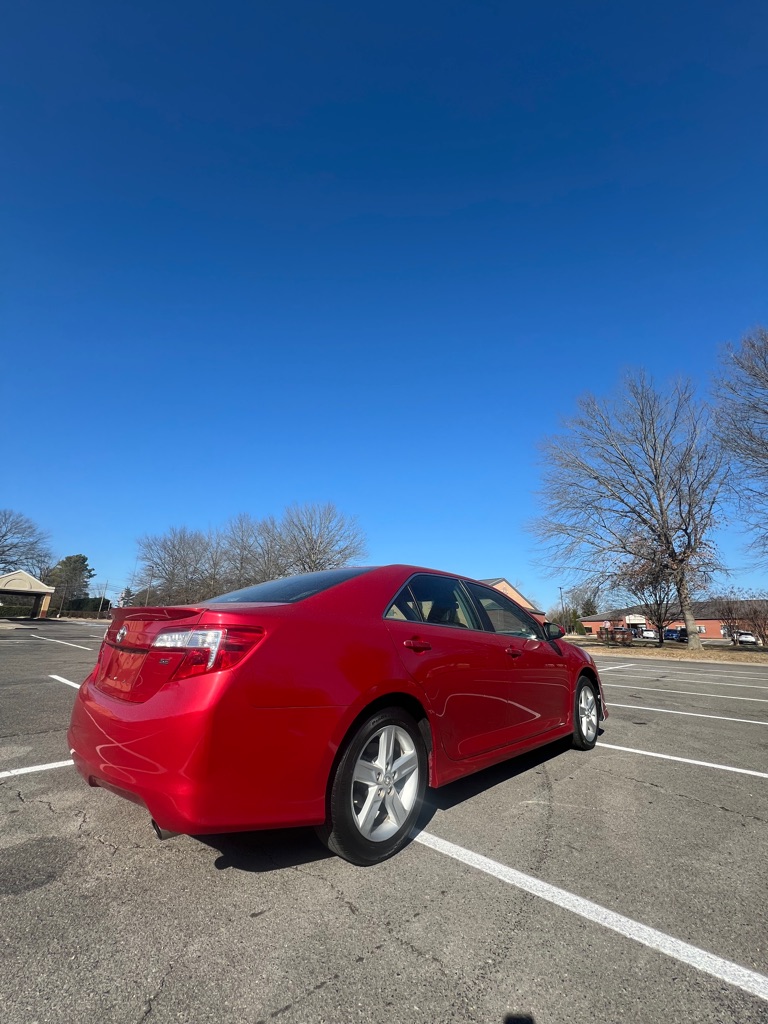 Photo 6 of this TOYOTA CAMRY