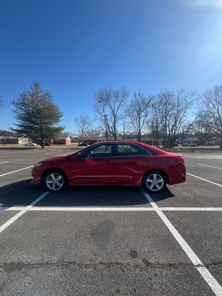 2013 TOYOTA CAMRY